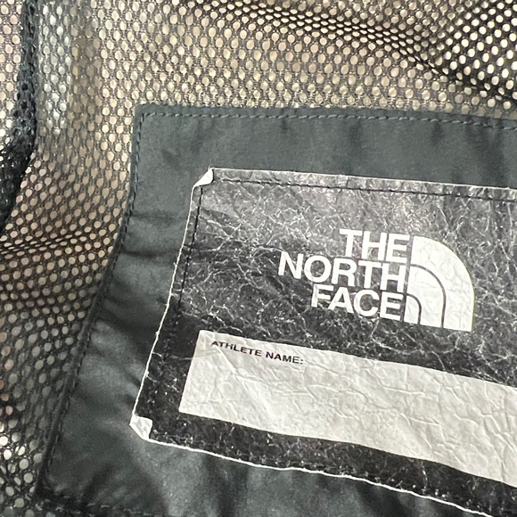 The North Face Vibrant Orange and Black Jacket - Picture 7 of 7